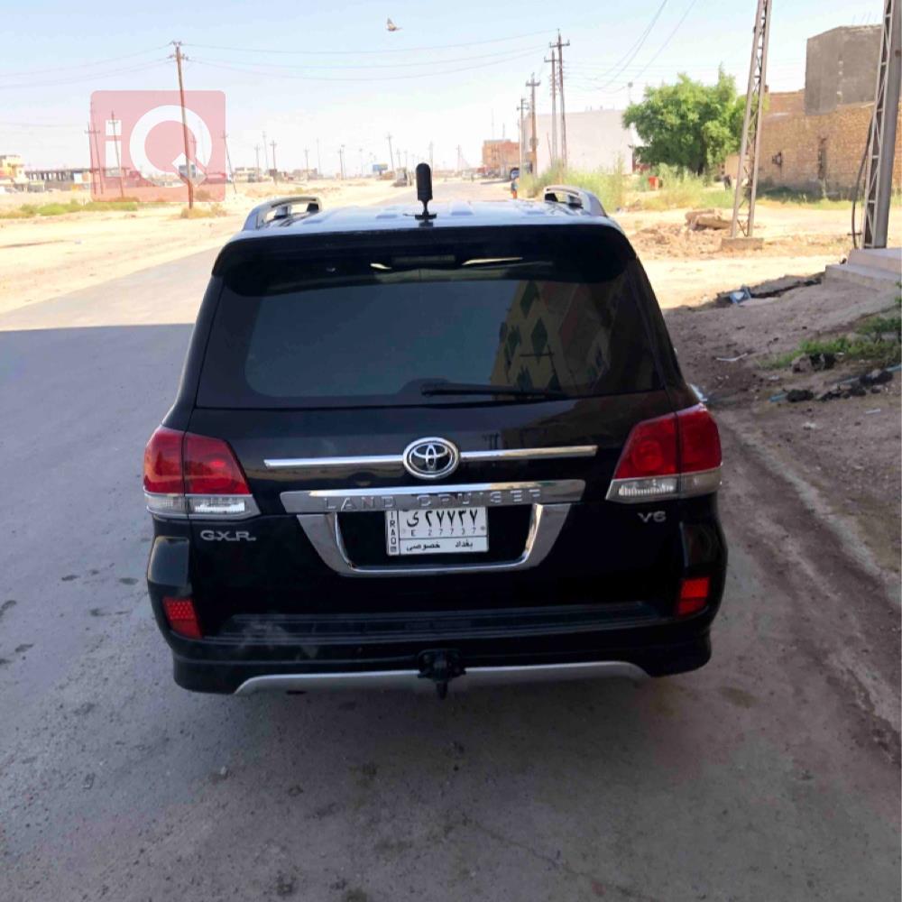 تويوتا لاندكروزر